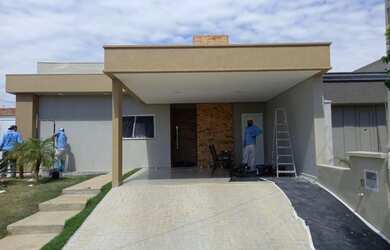 Imagem: A casa em condomínio possui 3 Dormitórios, 4 Banheiros, 4