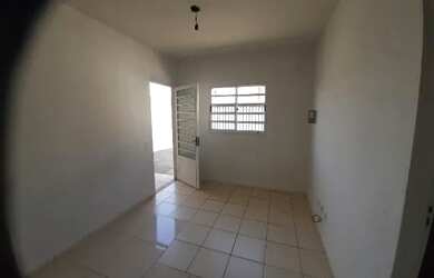 Imagem 4: Casa a Venda no Pq das Flores