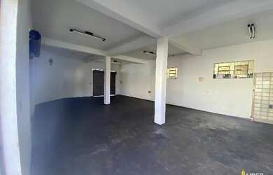 Imagem: O depósito possui 142m² de Área e está localizado em Nossa