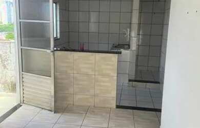 Imagem: A casa possui 2 Dormitórios e 1 Banheiro e está localizado