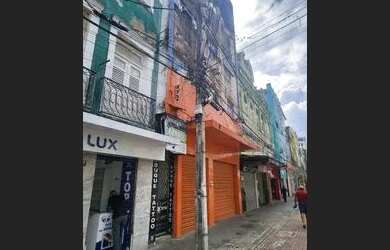 Imagem: O apartamento possui 3 Dormitórios, 2 Banheiros, 80m² de Área