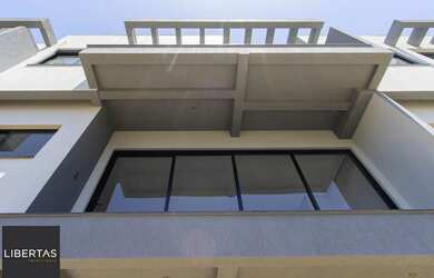 Imagem 2: Casa em condomínio com conforto e exclusividade no bairro Tristeza