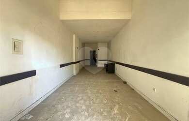 Imagem: O depósito possui 56m² de Área e está localizado em Azenha