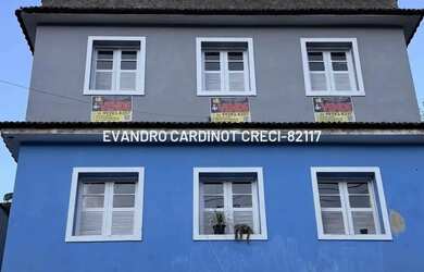 Imagem: A casa possui 3 Dormitórios, 1 Banheiro, 90m² de Área e está