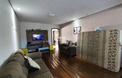 Imagem: A casa possui 2 Dormitórios, 2 Banheiros, 1 Vaga na garagem