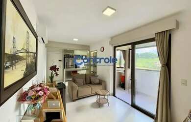 Imagem: O apartamento possui 2 Dormitórios, 2 Banheiros, 2 Vagas na