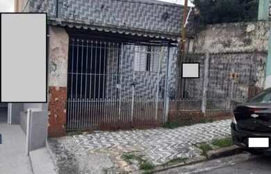 Imagem: O terreno possui 210m² de Área e está localizado em Parque