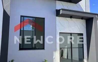 Imagem: A casa possui 3 Dormitórios, 2 Banheiros, 1 Vaga na garagem