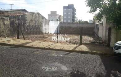 Imagem: O terreno possui 12m² de Área e está localizado em Santa