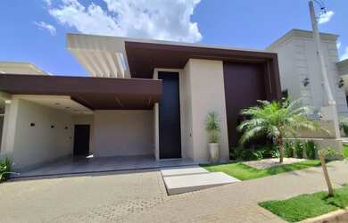 Imagem: A casa em condomínio possui 3 Dormitórios, 5 Banheiros, 2