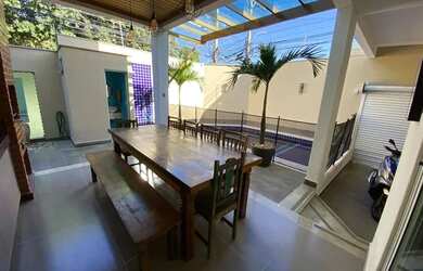 Imagem 1: Casa com 03 suítes, fino acabamento e piscina no bairro N.S das Graças