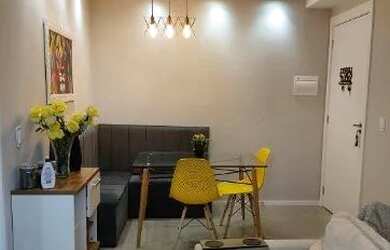 Imagem: O apartamento possui 2 Dormitórios, 1 Banheiro, 1 Vaga na garagem