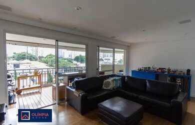 Imagem: O apartamento possui 4 Dormitórios, 5 Banheiros, 3 Vagas na