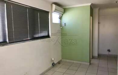 Imagem: O depósito possui 1 Vaga na garagem e 54m² de Área e está