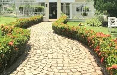 Imagem: A casa em condomínio possui 5 Dormitórios, 5 Banheiros, 5