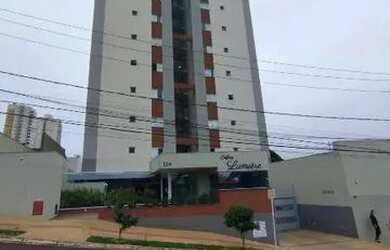 Imagem: O apartamento possui 3 Dormitórios, 1 Banheiro, 2 Vagas na