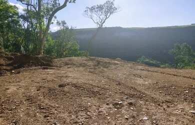 Imagem: O terreno possui 20.000m² de Área e está localizado em Rebouças