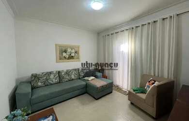 Imagem: A casa em condomínio possui 4 Dormitórios, 3 Banheiros, 4