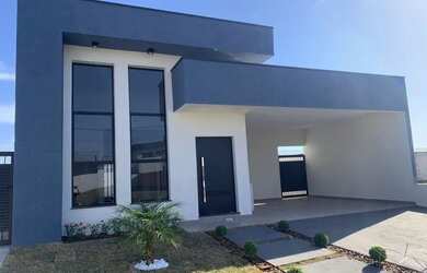 Imagem: A casa em condomínio possui 3 Dormitórios, 1 Banheiro, 150m²