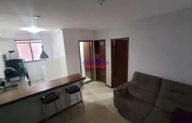 Imagem: O apartamento possui 2 Dormitórios, 1 Banheiro, 1 Vaga na garagem