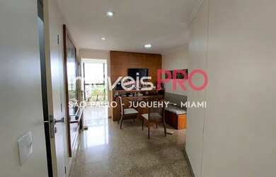 Imagem 8: Apartamento Especial - Moema Fora de Rota - 251m2 - Excelente Oportunidade