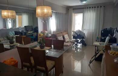 Imagem: O apartamento possui 2 Dormitórios, 2 Banheiros, 2 Vagas na