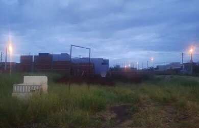 Imagem: O terreno à venda possui 295m² de Área e está localizado