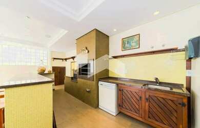 Imagem 15: Casa de condomínio com 431.49 m², 4 quartos sendo 4 suítes para alugar...