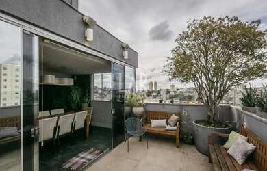 Imagem: O apartamento na cobertura possui 2 Dormitórios, 2 Banheiros