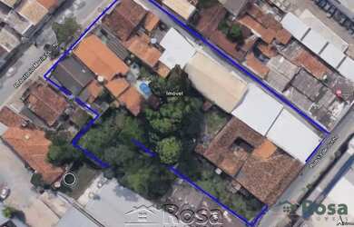 Imagem: O terreno possui 2.005m² de Área e está localizado em Centro