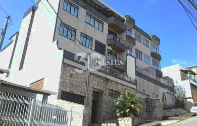 Imagem: O apartamento possui 1 Dormitório, 1 Banheiro, 1 Vaga na garagem