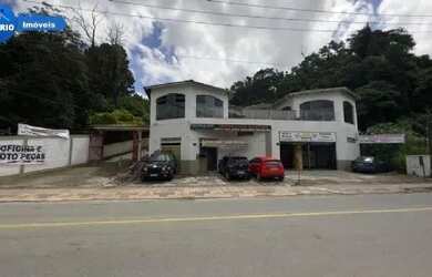 Imagem: O depósito possui 2 Vagas na garagem, 100m² de Área e está