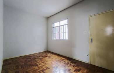 Imagem: O apartamento possui 3 Dormitórios, 2 Banheiros, 70m² de Área