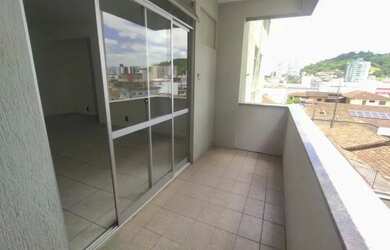 Imagem 6: Bairro Centro em Jaraguá do Sul. 01 suíte. 02 dormitórios. Ampla sala...