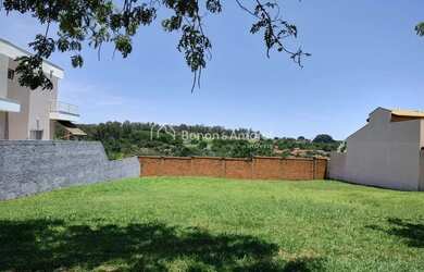 Imagem: O terreno possui 464m² de Área, Imóvel novo e está localizado