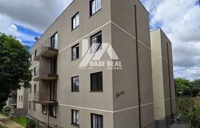 Imagem: O apartamento possui 3 Dormitórios, 1 Banheiro, 1 Vaga na garagem