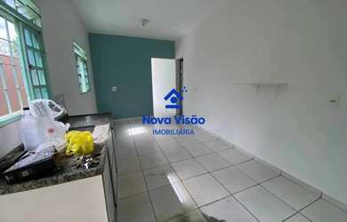 Imagem: A casa para alugar possui 4 Dormitórios, 2 Banheiros, 4 Vagas