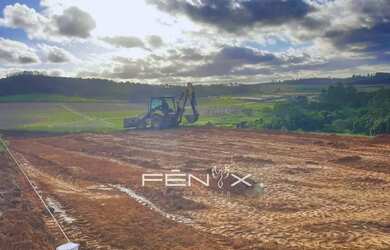 Imagem: O terreno possui 500m² de Área e está localizado em Chácara