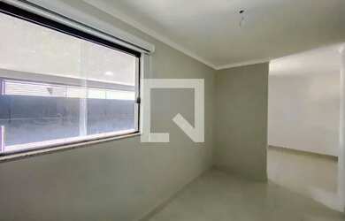 Imagem: O apartamento possui 1 Dormitório, 1 Banheiro, 30m² de Área