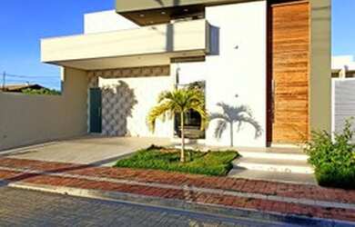 Imagem: A casa em condomínio possui 3 Dormitórios, 4 Banheiros, 2