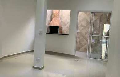 Imagem: A casa em condomínio possui 2 Dormitórios, 2 Banheiros, 1