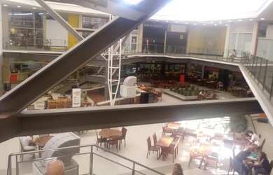 Imagem 7: Loja 212, Barra Garden. 47m² de Áreae1 Vaga na garagem