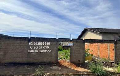 Imagem: O terreno possui 300m² de Área e está localizado em Jardim