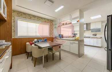 Imagem 3: Casa para venda possui 1100 metros quadrados com 5 qts