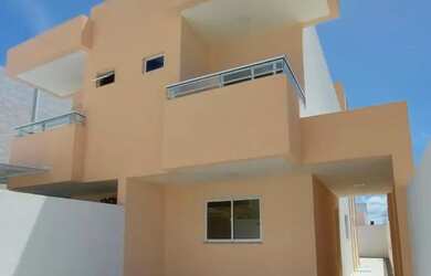 Imagem: A casa possui 2 Dormitórios, 1 Banheiro, 700m² de Área e