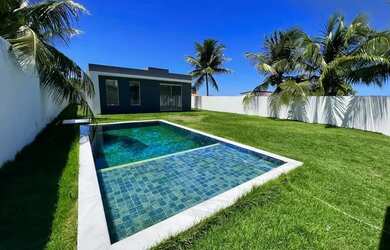 Imagem: A casa em condomínio possui 3 Dormitórios, 3 Banheiros, 4