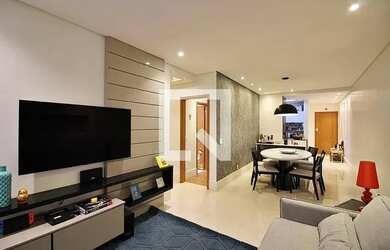 Imagem: O apartamento possui 3 Dormitórios, 2 Banheiros, 2 Vagas na