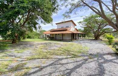 Imagem 4: Casa para venda condomínio fechado chácara alto da Boa Vista 3 suítes Go 020 Senador Cane