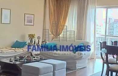 Imagem: O apartamento possui 5 Dormitórios, 5 Banheiros, 2 Vagas na