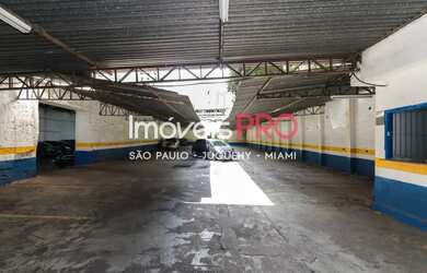 Imagem 5: galpao com 32m de testada